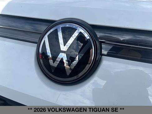New 2026 Volkswagen Tiguan SE AWD/4WD image 10