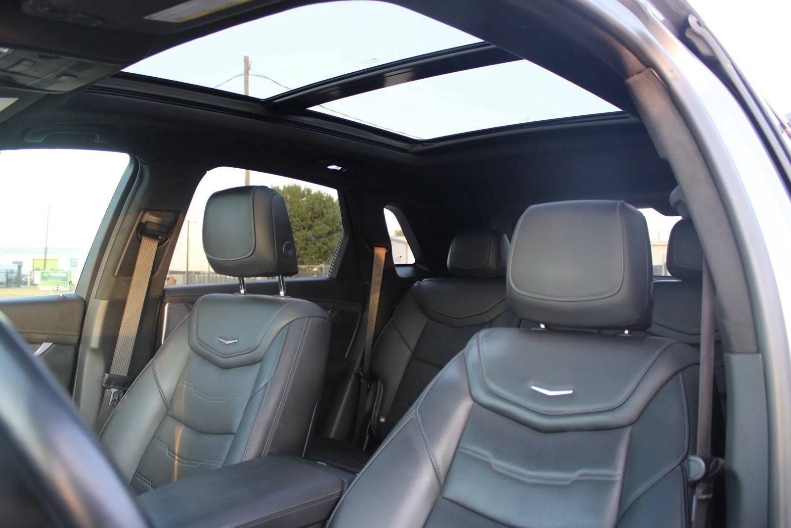 Used 2021 Cadillac XT5 Sportv w/ Platinum Package AWD/4WD image 12