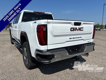 New 2025 GMC Sierra 2500 SLT w/ SLT Premium Package