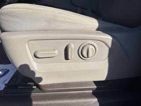 Used 2020 GMC Sierra 1500 Elevation w/ Elevation Value Package image 20