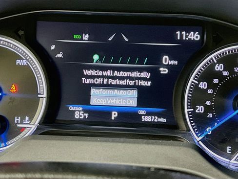 Used 2022 Toyota Venza XLE AWD/4WD image 22