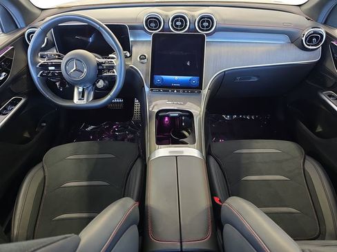 Certified 2025 Mercedes-Benz GLC 43 AMG 4MATIC image 9