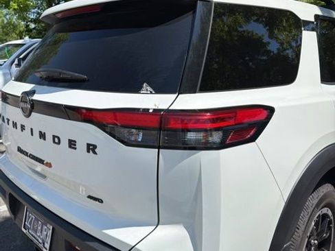 Used 2023 Nissan Pathfinder Rock Creek image 11