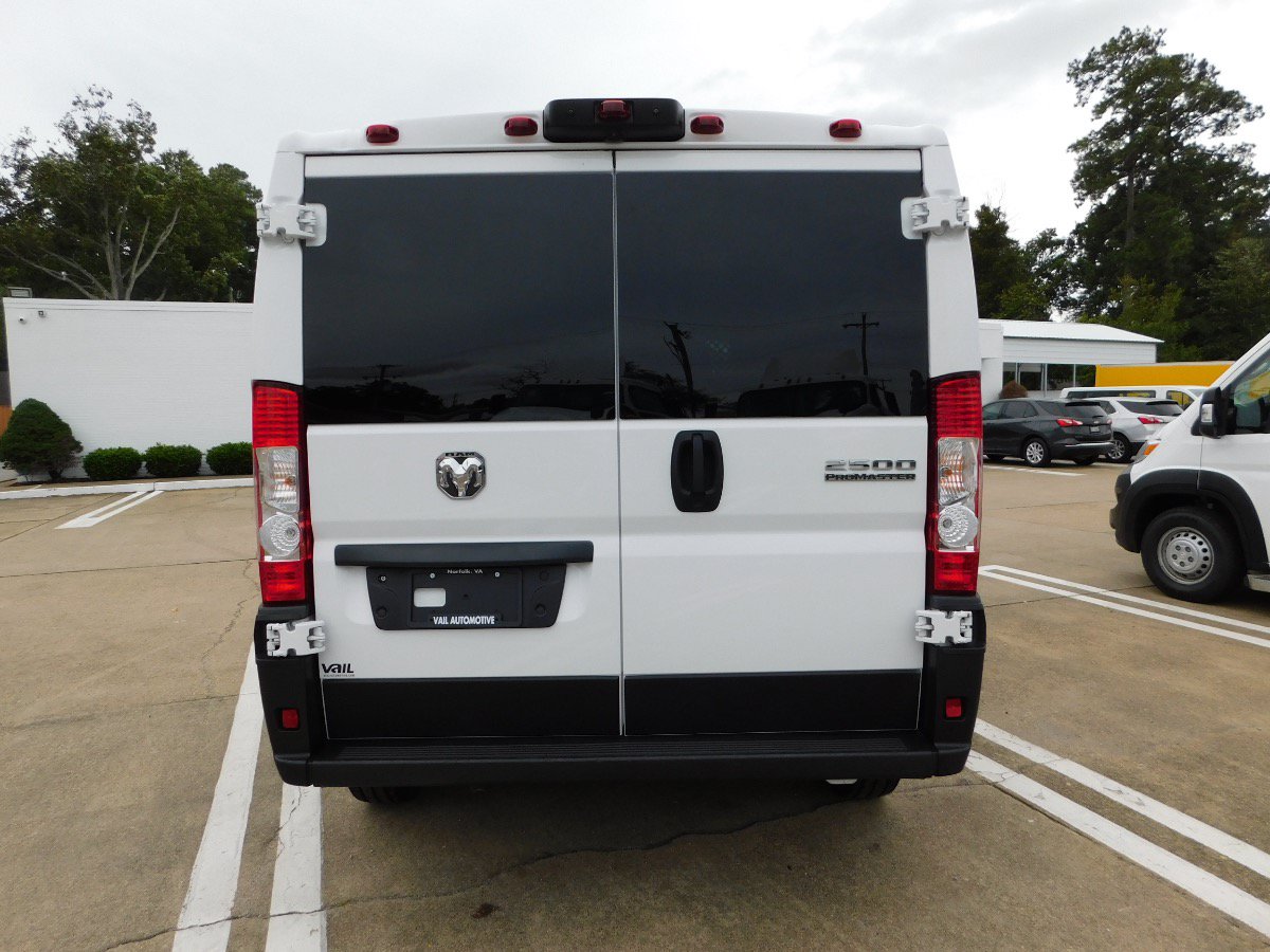 Used 2025 RAM ProMaster 2500 w/ U-Haul Equipment Group FWD image 3