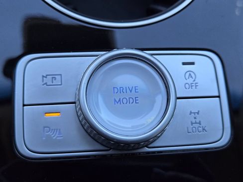 Used 2025 Genesis GV80 2.5T Standard AWD/4WD image 27
