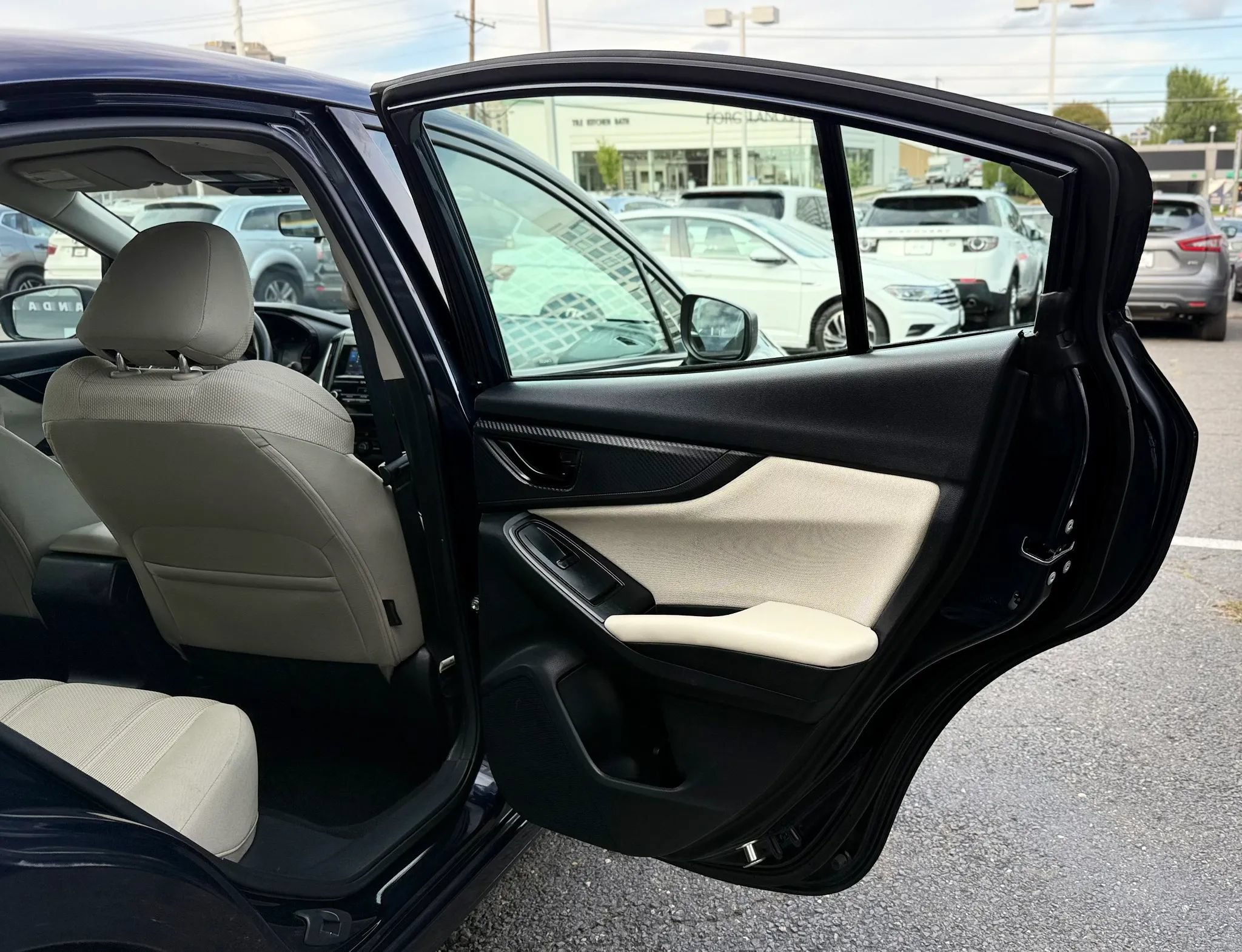 Used 2019 Subaru Impreza 2.0i AWD/4WD image 26