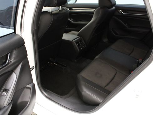Used 2022 Honda Accord Sport image 29