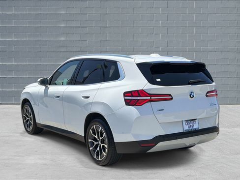 Used 2025 BMW X3 xDrive30i w/ Convenience Package AWD/4WD image 3