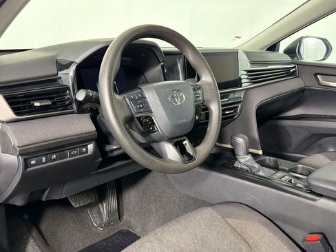 Used 2025 Toyota Camry LE FWD image 3