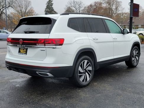 Used 2025 Volkswagen Atlas SE image 7