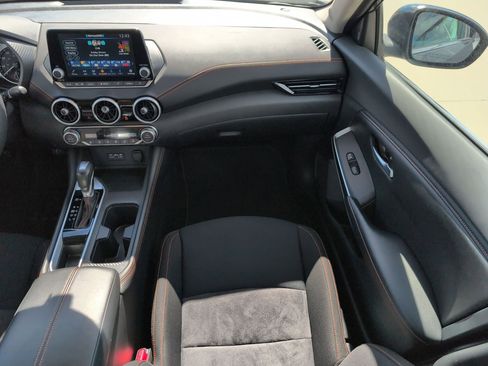 Used 2022 Nissan Sentra SR w/ Electronics Package image 28