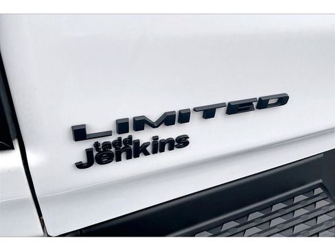 Used 2024 RAM 1500 Limited image 9