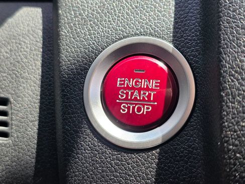 Used 2016 Honda Fit EX image 43