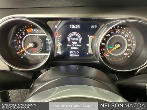 Used 2019 Jeep Wrangler Unlimited Sahara w/ Safety Group image 38