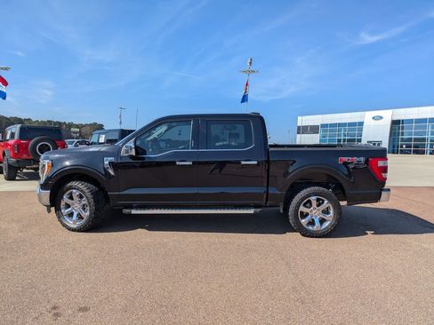 Used 2022 Ford F150 Lariat image 5