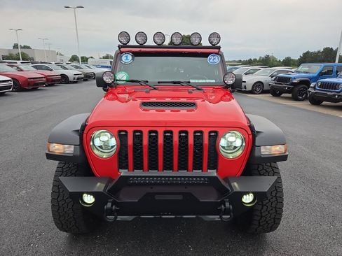 Used 2023 Jeep Gladiator Mojave AWD/4WD image 2
