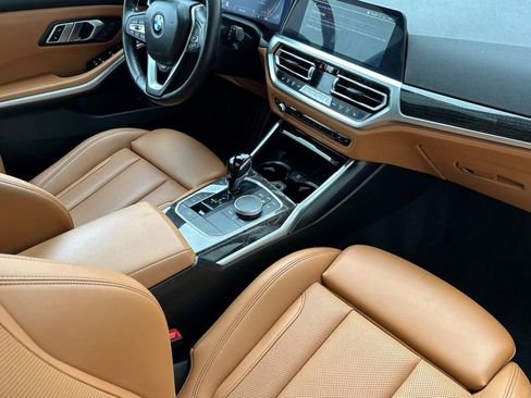 Used 2022 BMW 330i Sedan w/ Driving Assistance Package image 16