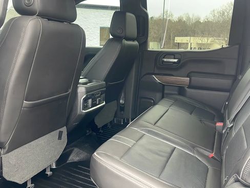 Used 2019 Chevrolet Silverado 1500 High Country w/ Technology Package image 14