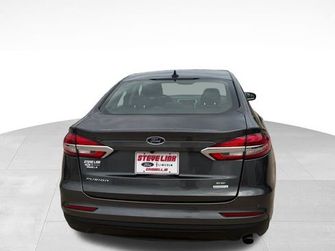 Used 2019 Ford Fusion SE FWD image 6