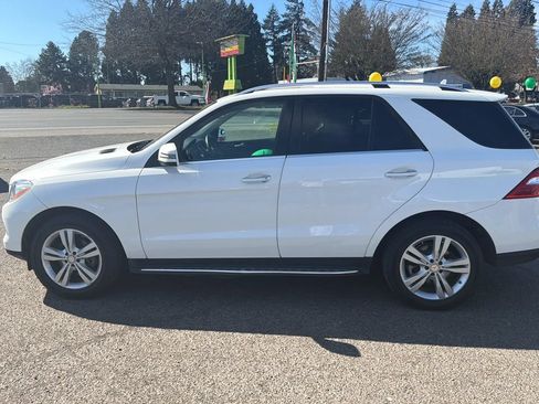 Used 2015 Mercedes-Benz ML 350 4MATIC image 7