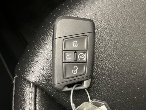 Used 2021 Volkswagen Atlas SE w/ Panoramic Sunroof Package image 29