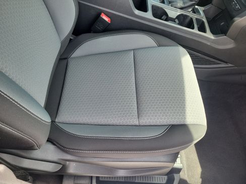 Used 2019 Ford Escape SE FWD image 18