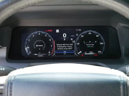 Certified 2024 Toyota Tacoma TRD Off-Road AWD/4WD image 21