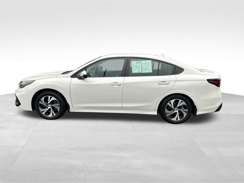 Used 2025 Subaru Legacy Premium w/ Popular Package #1A AWD/4WD image 2