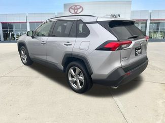 Used 2021 Toyota RAV4 XLE Premium AWD/4WD video 3