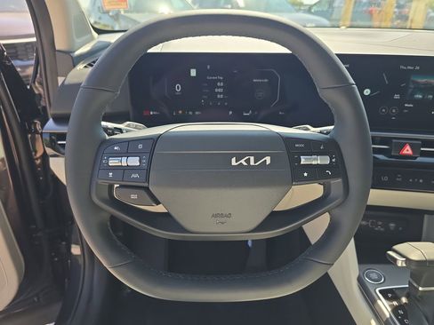 New 2026 Kia Sportage SX FWD image 30