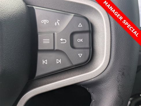 New 2025 Ford Bronco Badlands image 6