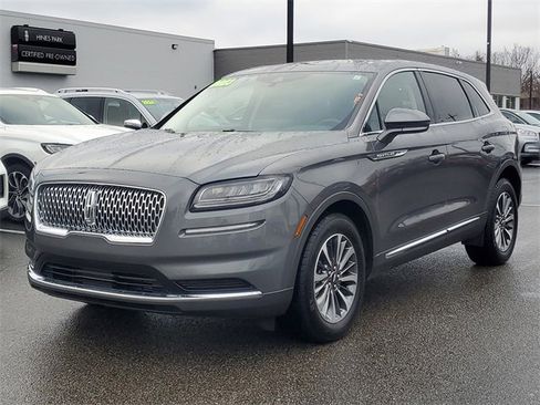 Certified 2023 Lincoln Nautilus Reserve image 3