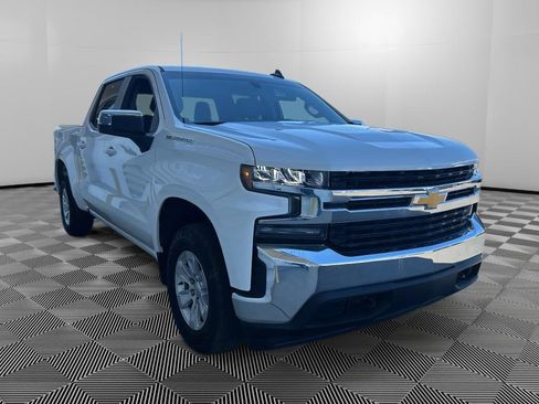 Used 2021 Chevrolet Silverado 1500 LT image 3