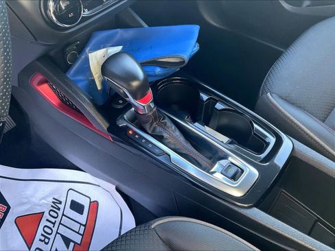 Used 2023 Chevrolet TrailBlazer RS w/ Sun and Liftgate Package image 20