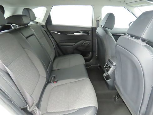 Used 2024 Kia Seltos S image 23