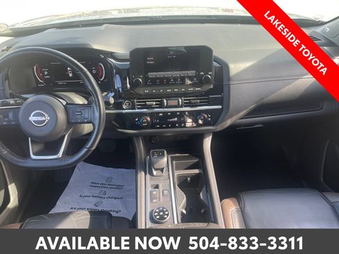 Used 2023 Nissan Pathfinder Platinum w/ Cargo Package AWD/4WD image 22