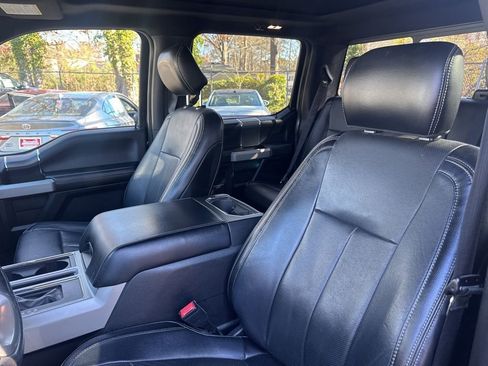 Used 2018 Ford F150 Lariat w/ Equipment Group 502A Luxury image 15