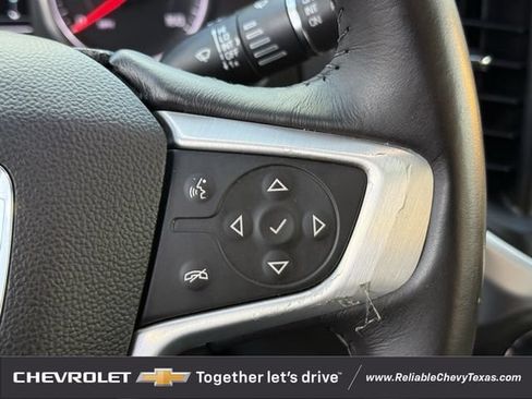 Used 2017 GMC Acadia SLT w/ LPO, Black Accent Package AWD/4WD image 15