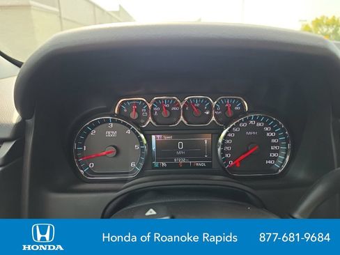 Used 2020 Chevrolet Tahoe LT w/ Luxury Package AWD/4WD image 16