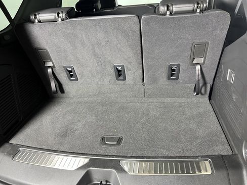 Used 2025 Chevrolet Tahoe RST image 27