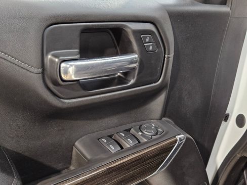 Used 2021 Chevrolet Silverado 1500 LT image 20