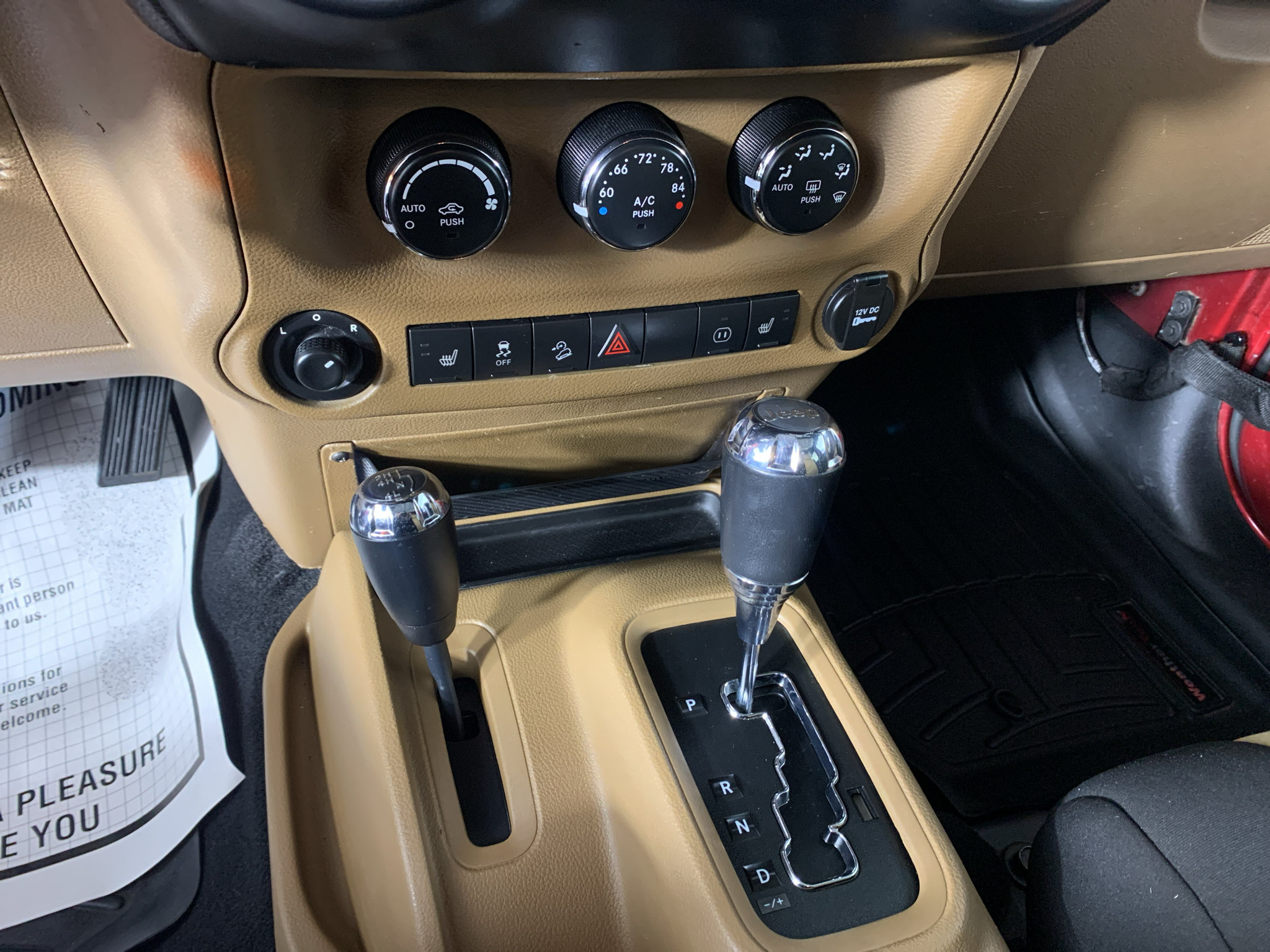 Used 2012 Jeep Wrangler Unlimited Sahara w/ Mopar Chrome Edition Group AWD/4WD image 22