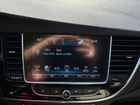 Used 2018 Buick Encore Preferred AWD/4WD image 25