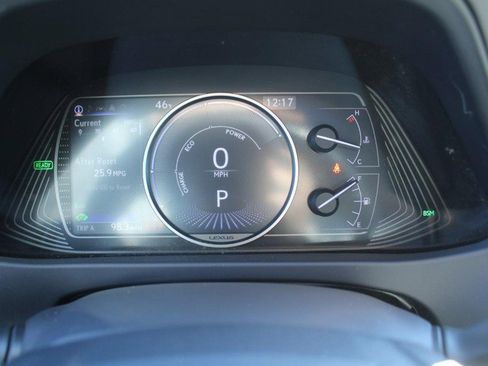 Used 2022 Lexus UX 250h w/ Premium Package image 18