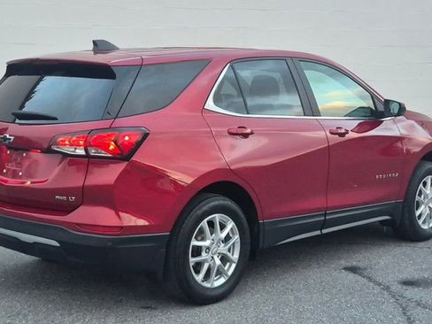 Used 2024 Chevrolet Equinox LT w/ LPO, Floor Liner Package image 55