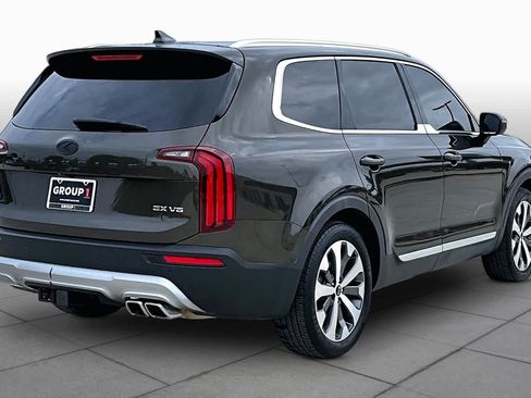 Used 2020 Kia Telluride EX w/ EX Premium Package FWD image 12