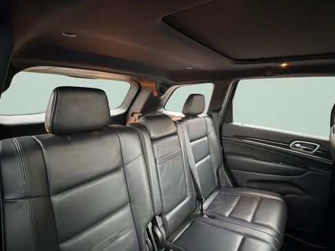 Used 2018 Jeep Grand Cherokee Overland AWD/4WD image 28