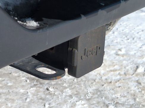 Used 2022 Jeep Wrangler Unlimited Rubicon w/ Dual Top Group image 41