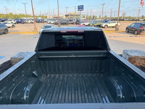 Used 2025 Chevrolet Silverado 1500 LT RWD image 17