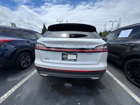 Used 2019 Lincoln Nautilus Reserve w/ Cargo Utility Package FWD image 3